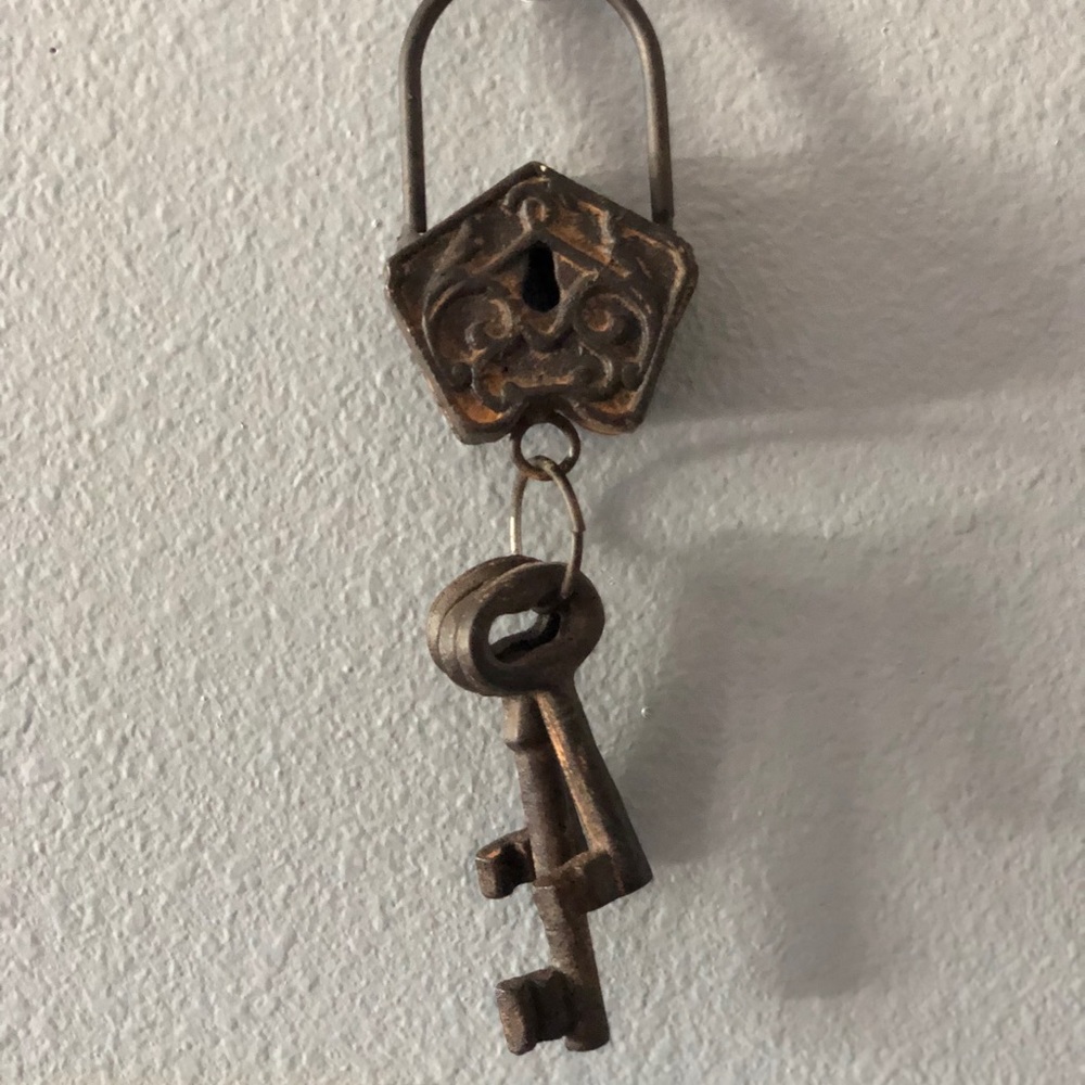 Rusty vintage garden gate keys